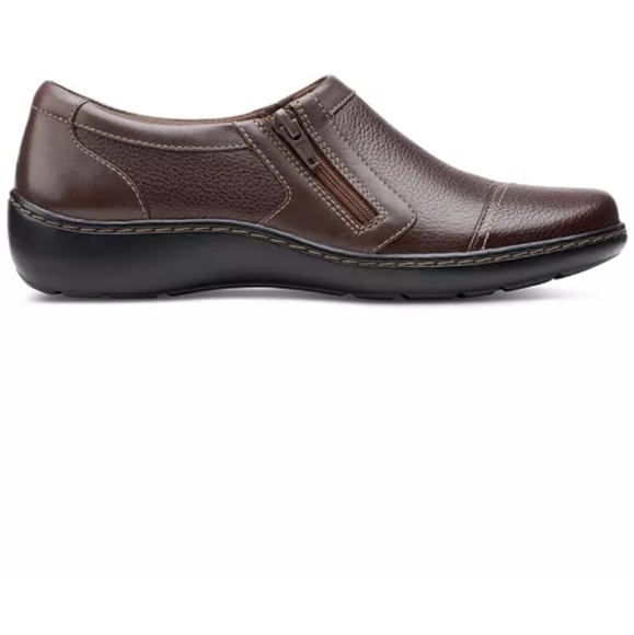 Clark's - Cora Giny Brown Leather Cushioned Zip Loafer Flats 1" Heel W-7.5 EUC - Picture 2 of 15